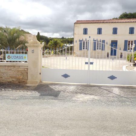L'Oasis Bed & Breakfast Port-d'Envaux Bagian luar foto
