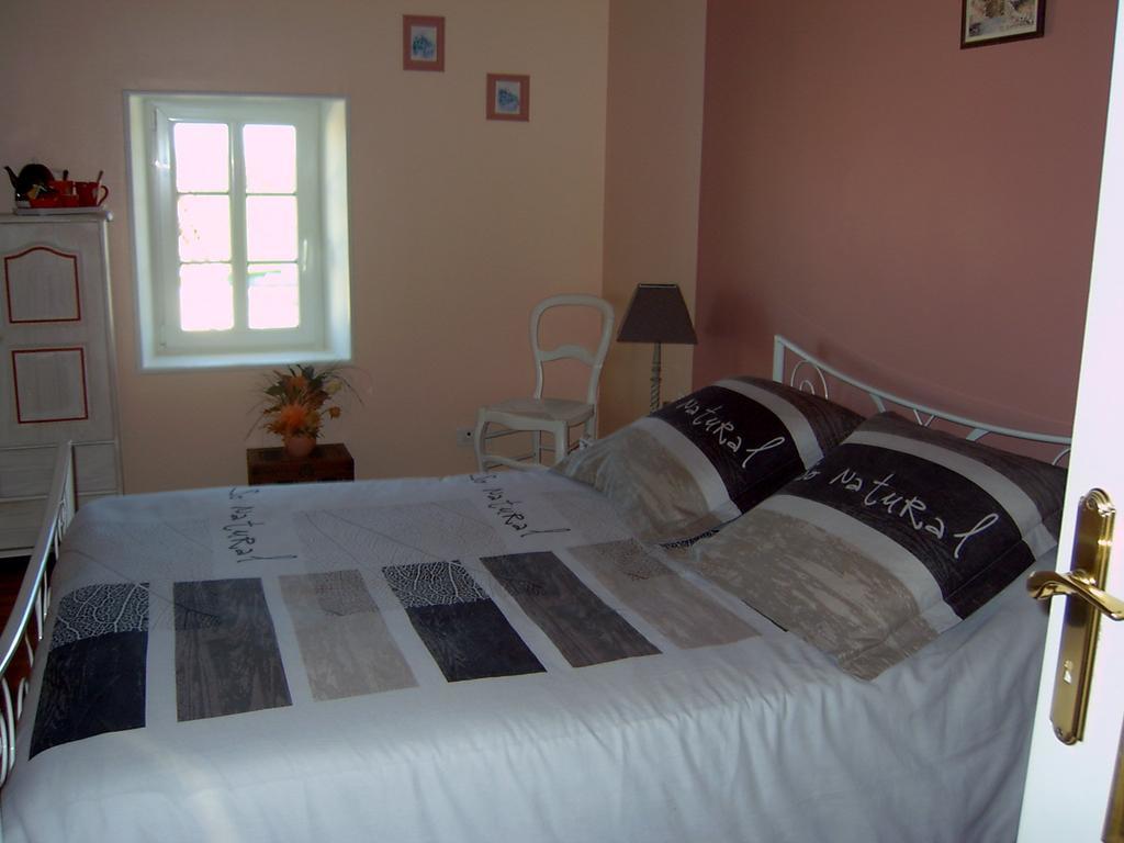 L'Oasis Bed & Breakfast Port-d'Envaux Ruang foto