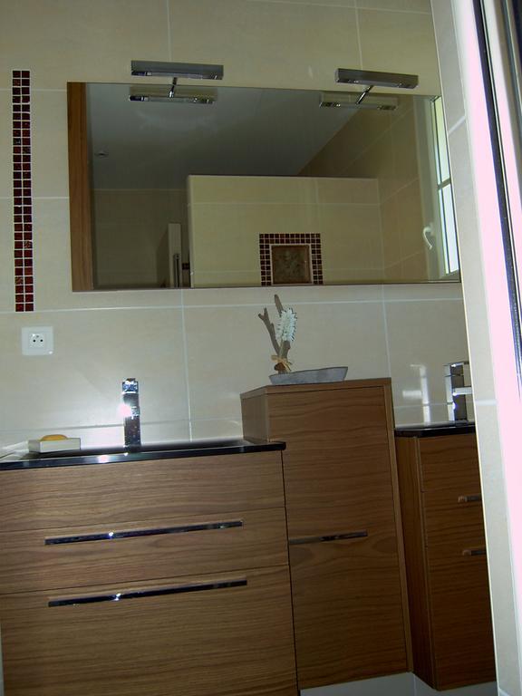 L'Oasis Bed & Breakfast Port-d'Envaux Bagian luar foto