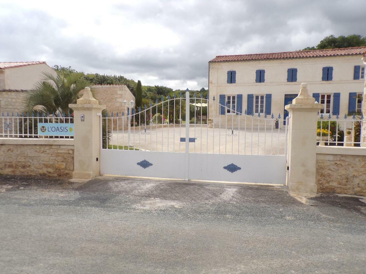 L'Oasis Bed & Breakfast Port-d'Envaux Bagian luar foto